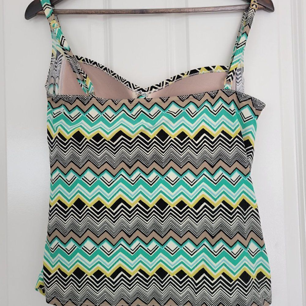 LA BLANCA Stripe Halter Tankini Top size 14 - Picture 2 of 5